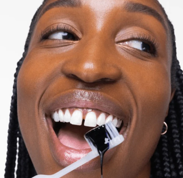 GlorySmile v34™ – Correcteur de Couleur Dentaire